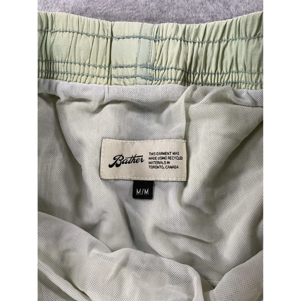 Bather Trunk Co Mens Recycled Swim Shorts Sage Green Size M Mesh Lined 2652